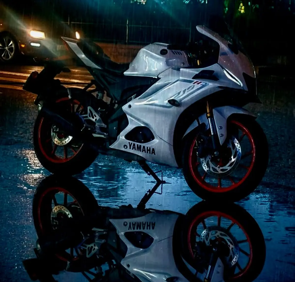 Yamaha YZF-R15 V4 — Bakı