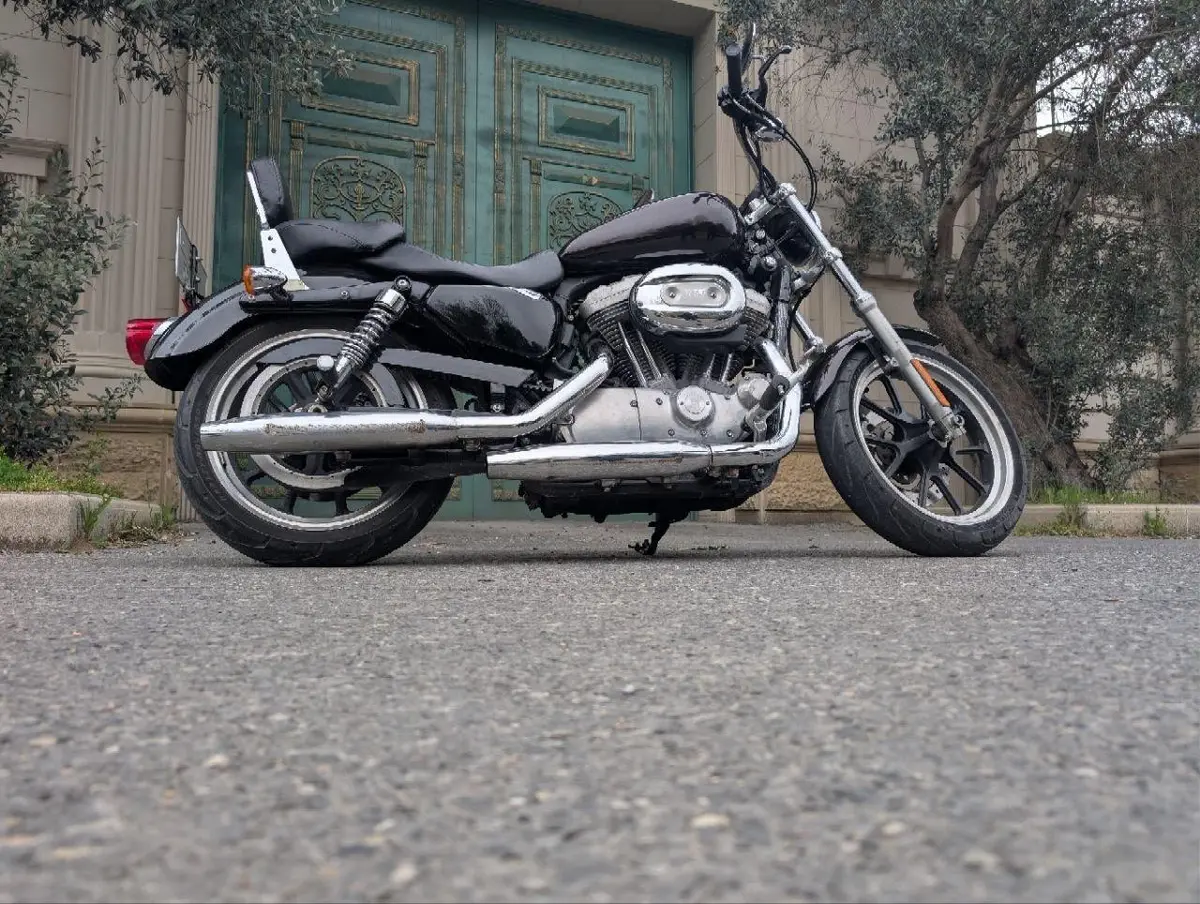 Harley Davidson Sportster SuperLow XL883L — Bakı (6)