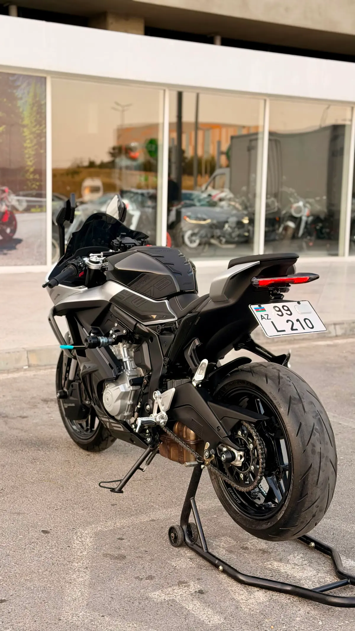 CFMOTO 675 SR-R — Bakı (8)