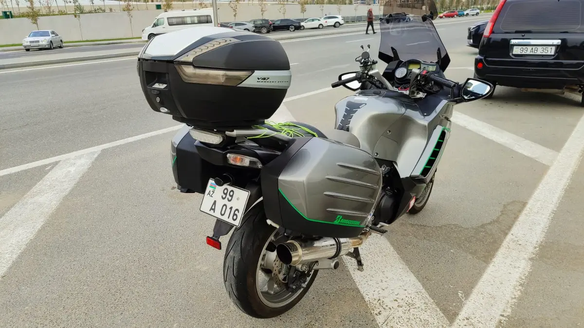 Kawasaki GTR 1400 — Bakı (9)