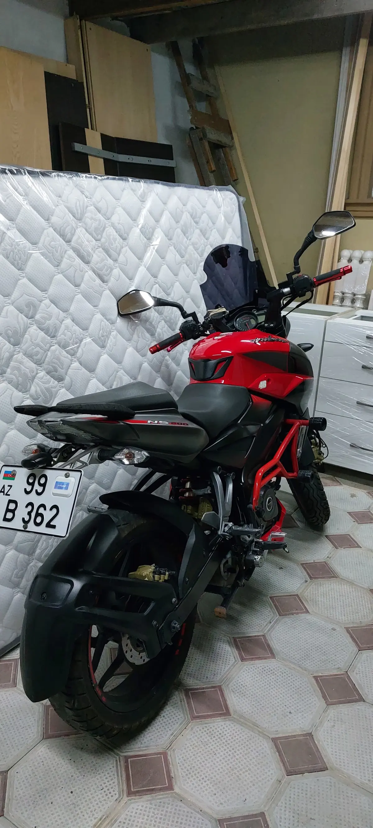 Bajaj Pulsar NS 200 — Sumqayıt (2)